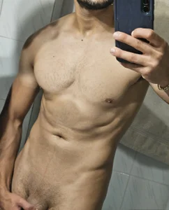 Arab4521 Public Pic 3