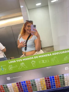 aandreaperez Andrea Poză 8