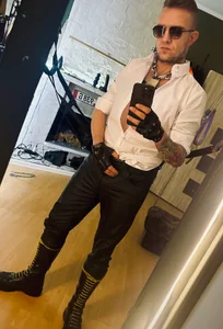 GabbondKinky White Kinky 🐽⛓️😈 Pic 2