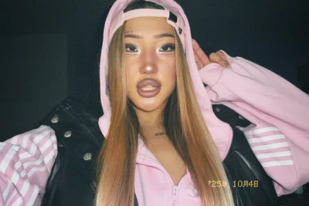 EIeniVanwart Hun зображення 3