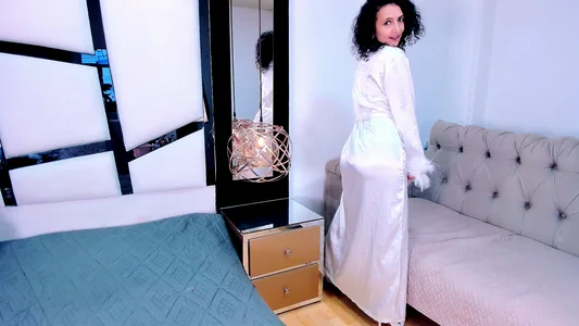 AriannaRussell_ Public Billede 3