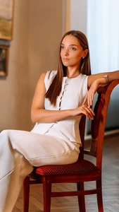 VirginiCruz Rare Piece টি ছবি