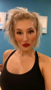 Dollybm1 Black top Pic 3