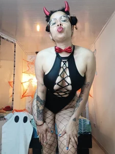 alexa-cooper-: sy and lovely little devil ( 2 фото)