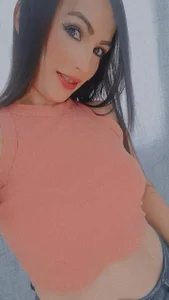 emily_hunter12: Public ( 2 фото)