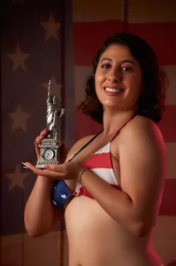 Tifany_69_ Freedom feels like being yourself, fully, in front of the camera.  2. fénykép