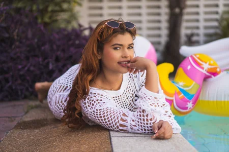 Iris_Jenner1 sexy sunny day ☀🥵 รูป  4