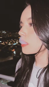 Zdjęcia salome_polaniiee Smoke:  2