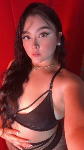 Abigail_Cowen Public Foto 5