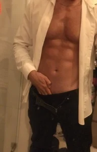 PapiGuapoLatino1 2 টি ছবি