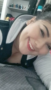 Luciaa_Abrilのmy beautiful smile 🥰の 3枚の写真