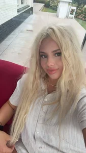 YssabelFox Public Poză 2