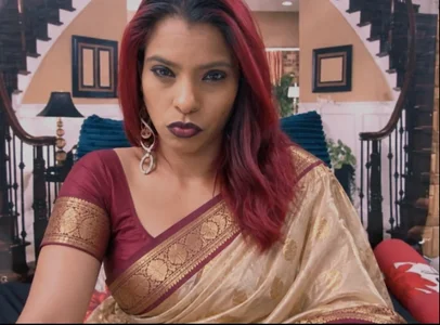 IndianSexyAss all me in a sari Pic