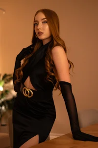 Emily_Sweety Public  5টি ছবি