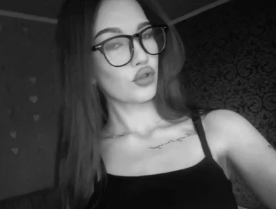 AuraJefcoat Me <3 صورة واحدة|AuraJefcoat Me <3 صورتان|AuraJefcoat Me <3  5 صور|AuraJefcoat Me <3  5 صورة