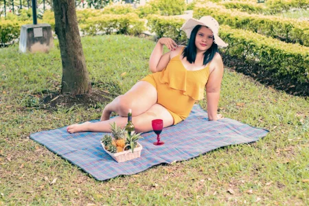 JanaMontaner1 SUMMER ALBUM Pic 4
