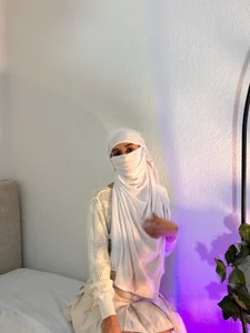 raeesa_ Public Εικόνα 3