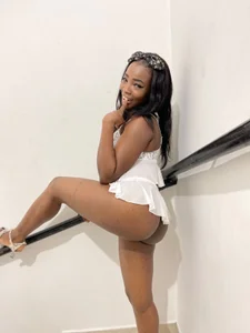 GabyyJones My Favorite Color Pic 5