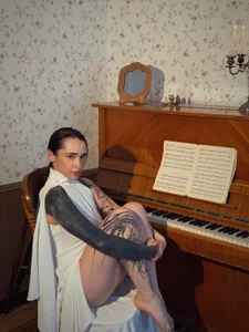 Zdjęcia EvaCanton So gently:  8