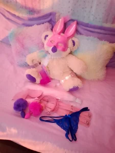 Carolinagarcia12345 Do you want to play with this bitch? Immagine  4