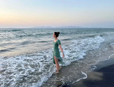 VioletaBloomGreece 🇬🇷 Bild 2