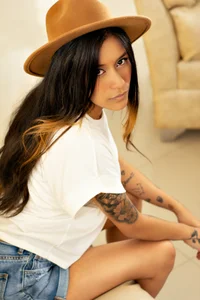 -camila-cooper-_ hi Pic