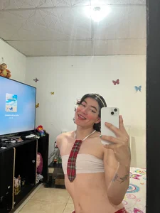 Koral_10 Hi my love, I hope you come to me today, I want to learn from you ❤️‍🔥😜 Gambar 4