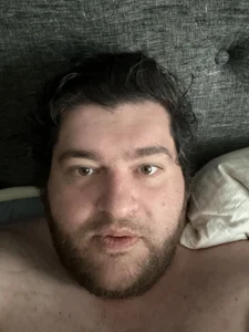 Moroncuckoldloser699 Public Pic 4