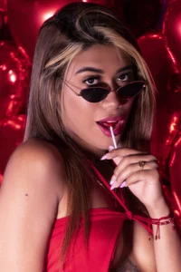 _MeganRain Red, red and more red! Immagine  2