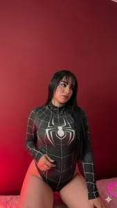 laana_foxx Spider-woman Pic 3