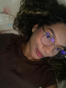 Salem_Smith_ Many facets of me Pic 6