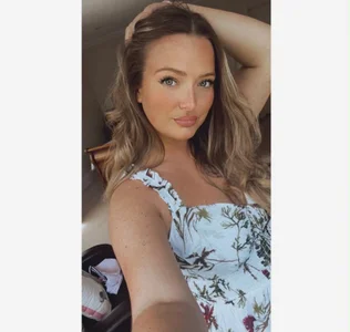 AnnaLisaxoxo's XXX Nude Photo 1