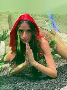 ChanelAdamss_ Fantasy and pleasure 🤤 Pic 3