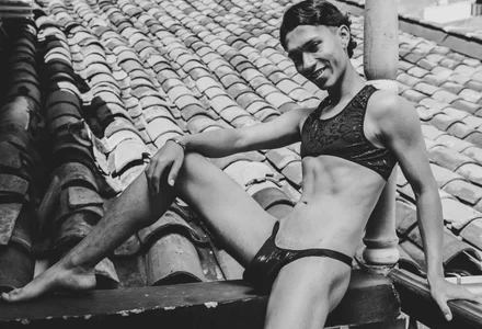 ricky_backus Hot outdoors!  3টি ছবি