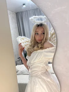 Mooniesiesita angel 😇 slika 2
