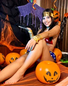 Emily_Beltonn kullanıcısının your wonder woman albümü -  3 fotoğraf