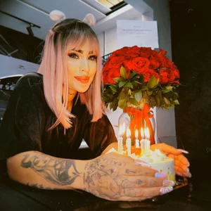 MaddyGray_ Maddy birthday Pic 8