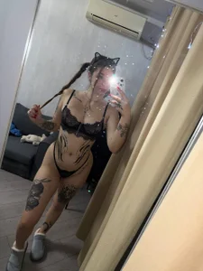 Katebby: Public ( фото)