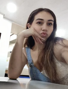 Saraah11 Public Foto 3