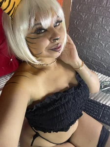 Tigress de Fantasies_Slave  3 photos