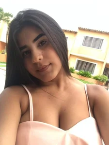 GabieCarter_ Public Immagine  2