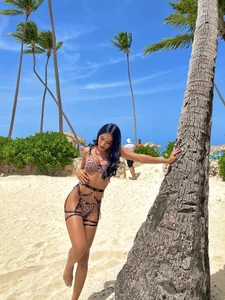 Ashley_campbelのsavageの 5枚の写真