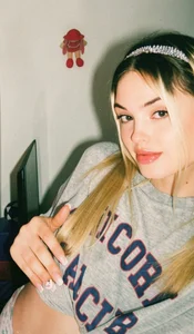 Samantha_Palm Public зображення 3
