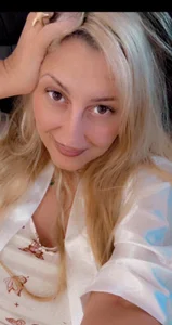 LeticiaReys Public Pic 7