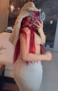 ella_harper Something sexy today.😏   🦊 Pic