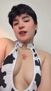 emma_cute7 Muu 🤍🖤🤍🖤 Foto