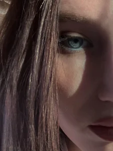 ellaamber's photo