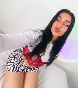 gabii_hardy Precious♥ Pic 2