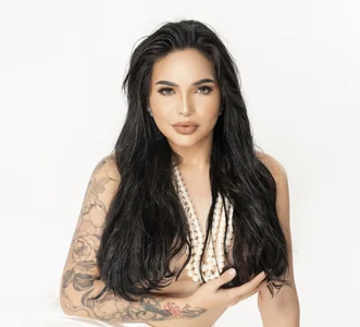 monicaconde Public Gambar