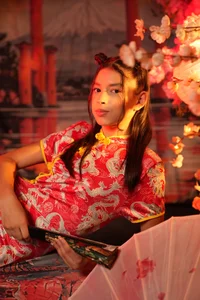 Asia Small 🏮⛩️ od valeska_wins  7 snímek